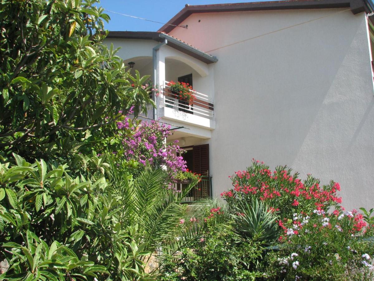 Apartments Magnolia Rabac Exterior foto